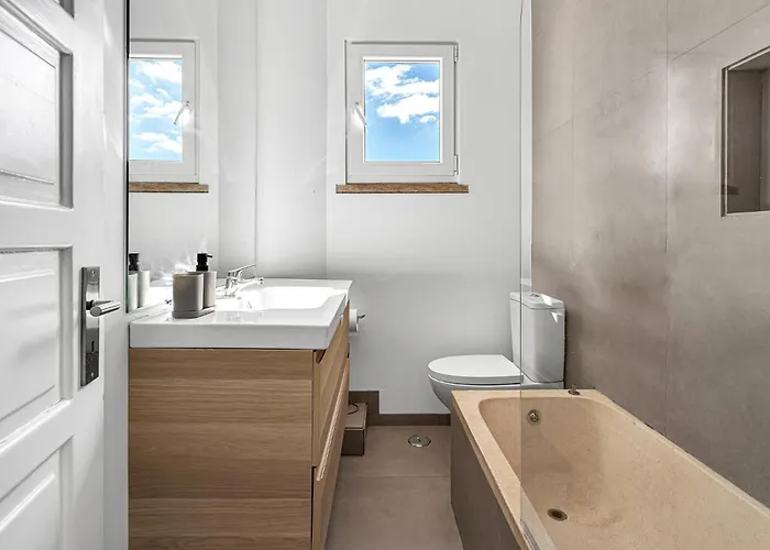 Apartment Estrela Panoramic Views By Lisbeyond Lisbon