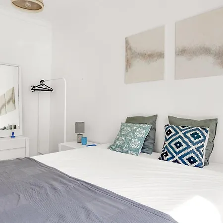 Apartment Estrela Panoramic Views By Lisbeyond Lisbon