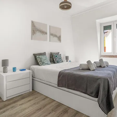 Estrela Panoramic Views By Lisbeyond Apartment Lisbon